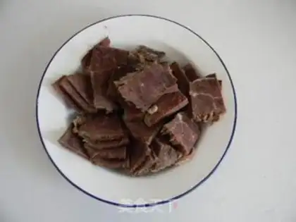 Make Routine onion beef step 0