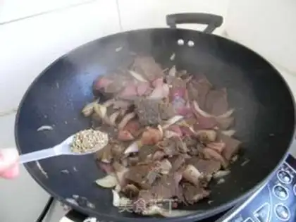 Make Routine onion beef step 6