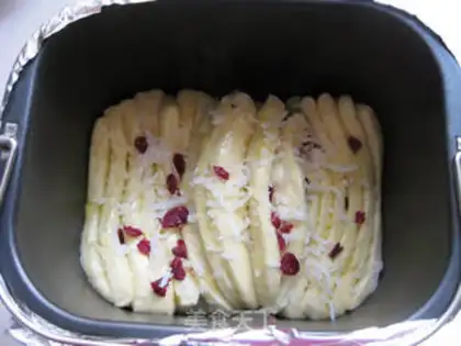 Make A thousand layers of cranberry toast step 16