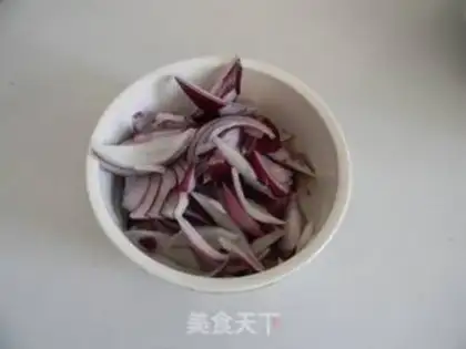 Make Freshly fired squid rolls step 1
