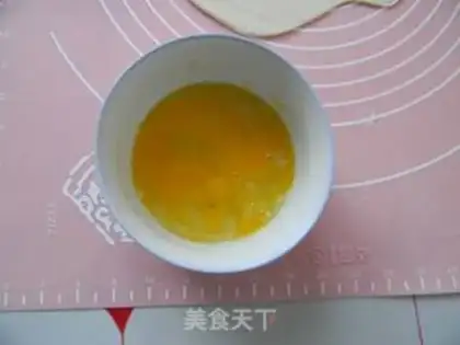 Make Salted egg cake step 6