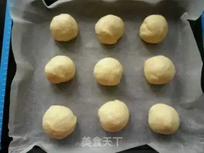 Make Butter bun step 2