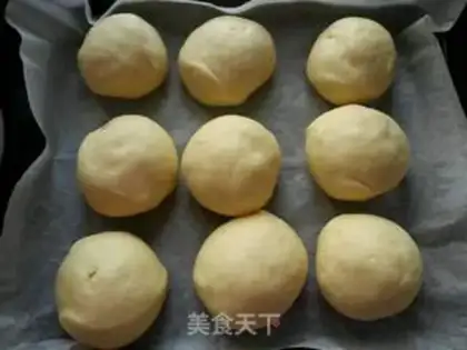 Make Butter bun step 3