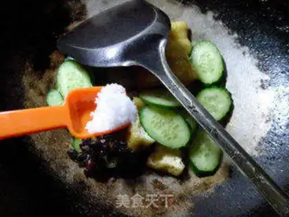 Make The bean cucumber