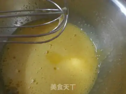 Make Toad Prince lollipop cake step 4