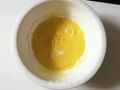 Make Mango coconut pie step 3