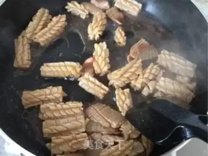Make Onion fire rolls step 7