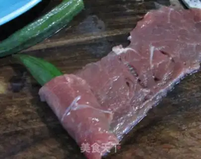 Make Beef acorn rolls step 2