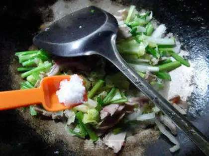 Make The celery pig