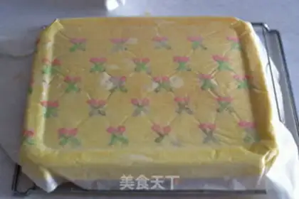 Make Nice and delicious cake rolls step 4