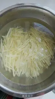 Make Three sheep dumplings step 4