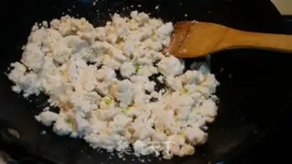 Make Tofu scum, celery leaves step 3