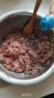 Make Three sheep dumplings step 12