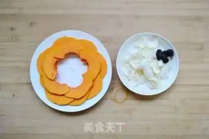 Make Pumpkin steams lilies step 0