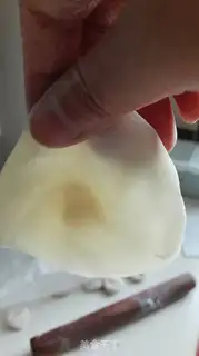 Make Three sheep dumplings step 16