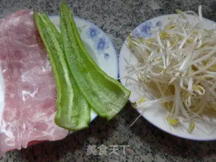 Make Spicy bacon sprouts step 0