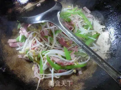 Make Spicy bacon sprouts step 5