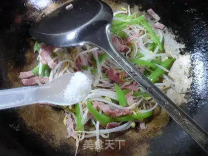 Make Spicy bacon sprouts step 7