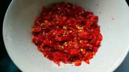Make Pepper oil step 1