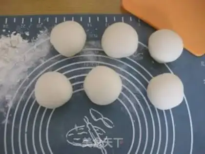 Make White rabbit bean bag step 3