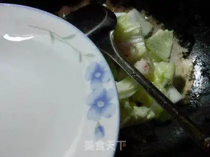 Make Shrimp-flavored cabbage step 4
