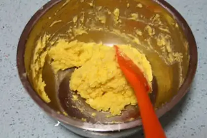 Make Gorgeous pound cake step 11