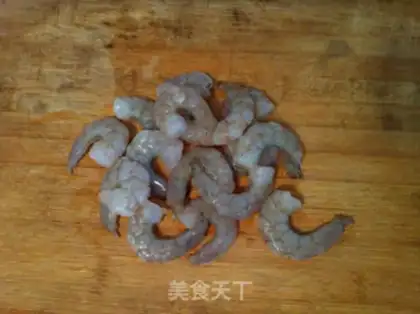 Make Shrimp tofuballs step 1