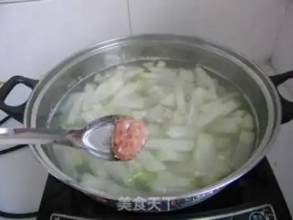 Make Porkball soup step 6