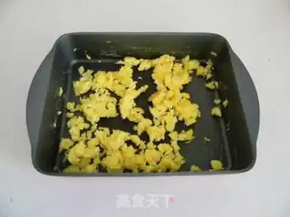Make A mushroom egg bun step 3