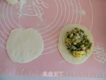 Make A mushroom egg bun step 8