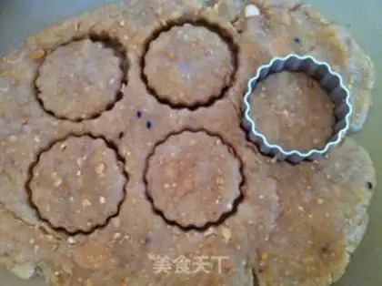 Make Peanut crackers step 7