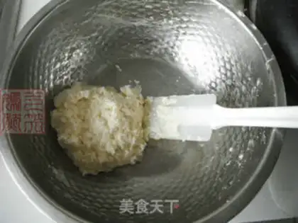 Make Gold coconut ball step 4