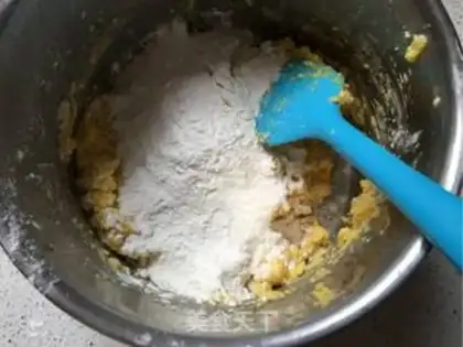 Make Hawaiian orange cookies step 7