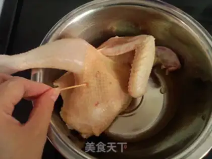 Make Pelican hands tore chickens step 2