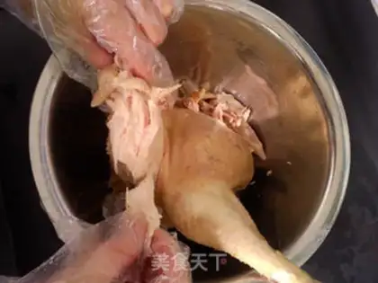 Make Pelican hands tore chickens step 8