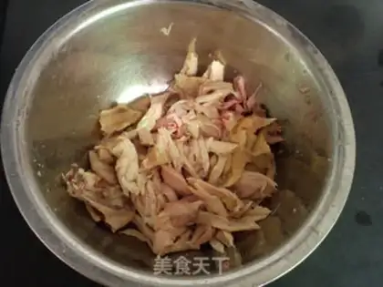 Make Pelican hands tore chickens step 9