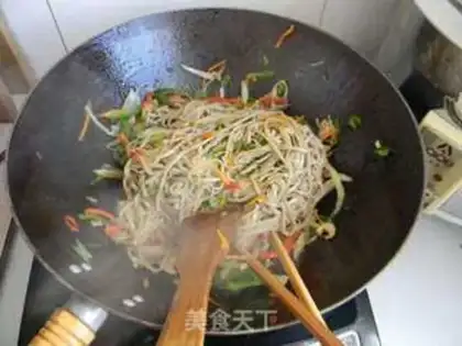 Make Fried pasta step 7