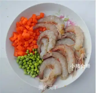 Make Shrimp rice in the field step 1