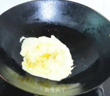 Make Tomato eggs hanging. Noodles step 4