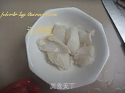 Make Inkfish bone soup step 2
