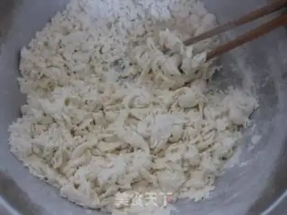 Make Horseshoe pork dumplings step 5