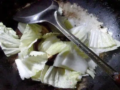 Make Frozen pasta and cabbage step 1