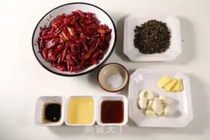 Make Spicy chicken step 1