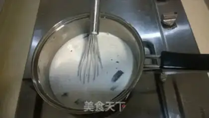 Make Chocolate mousse cake step 11