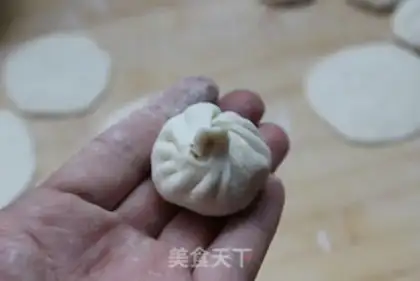 Make Beef oatmeal bun step 12