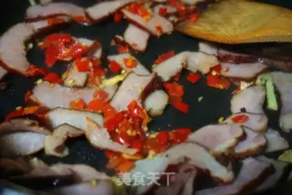 Make Rhodish and gravy step 5