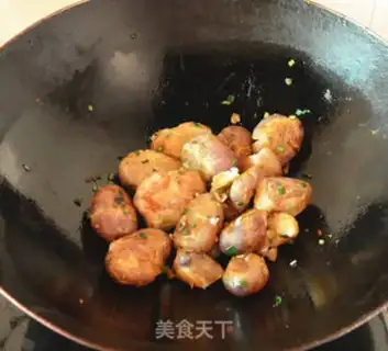 Make Soy and onion to fry potatoes step 5