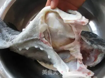 Make Red-burned cucumberfish step 1