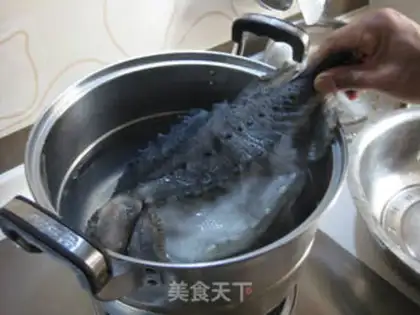 Make Red-burned cucumberfish step 2