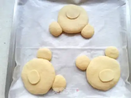 Make Easy bear bread step 8